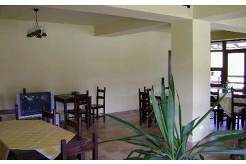 Rumunia Privát Lepşa, Zewnątrz